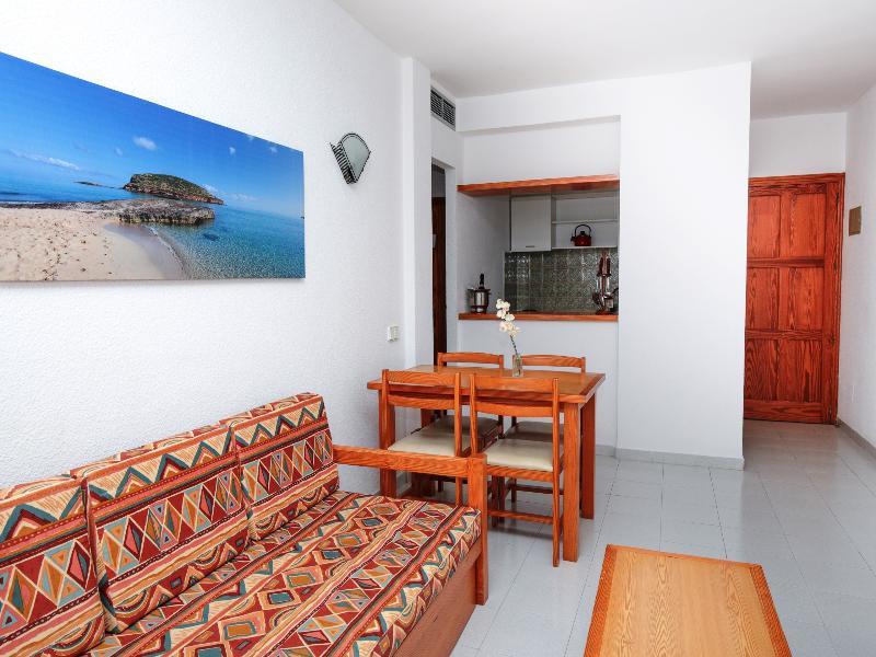 Sol Bahía Ibiza Suites San Antonio Abad Exterior foto